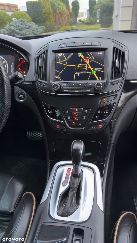 Opel Insignia 2.0 CDTI - 17