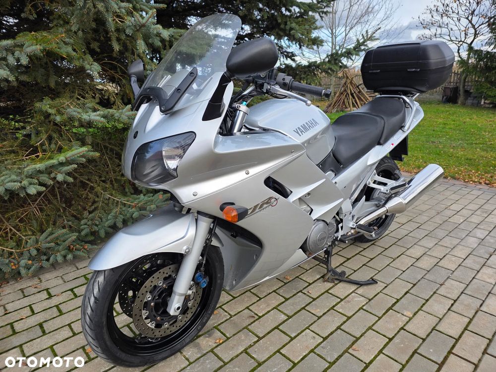Yamaha FJR - 30