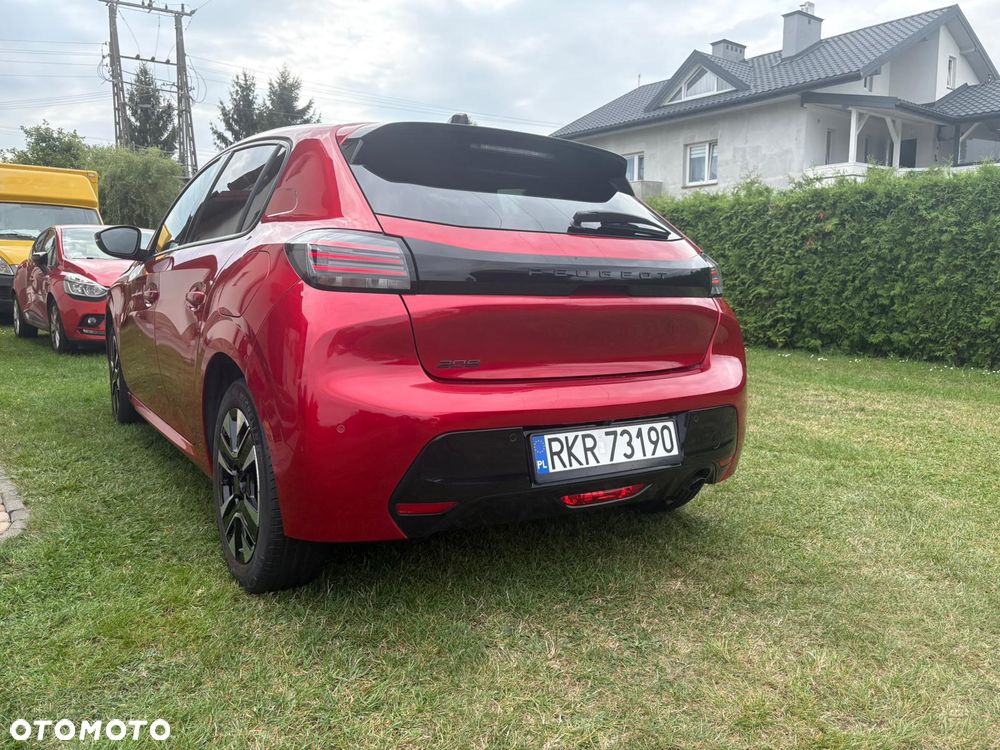 Peugeot 208 1.2 T Allure S&S - 4