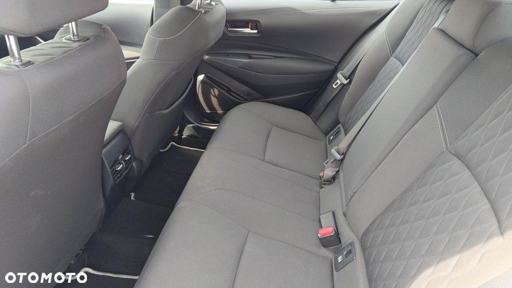 Toyota Corolla 1.8 Hybrid Comfort - 13