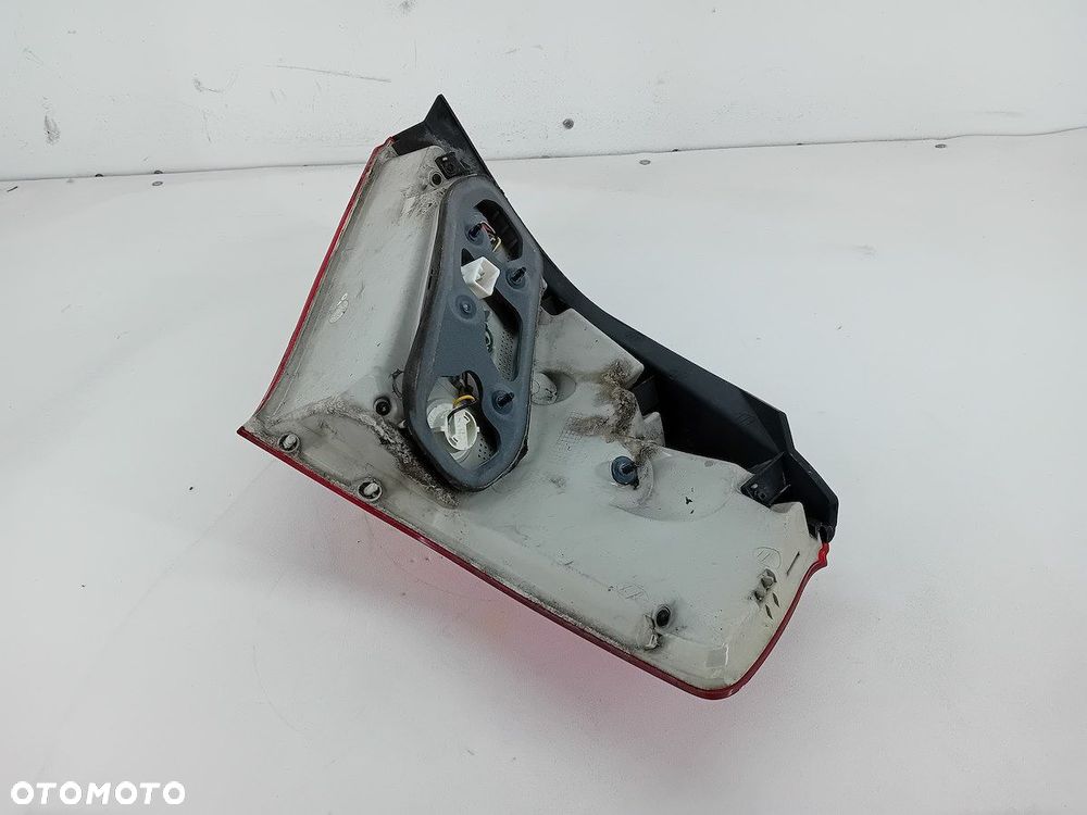 LAMPA TYLNA LEWA KIA PRO CEE'D 009735-01 HATCHBACK - 3