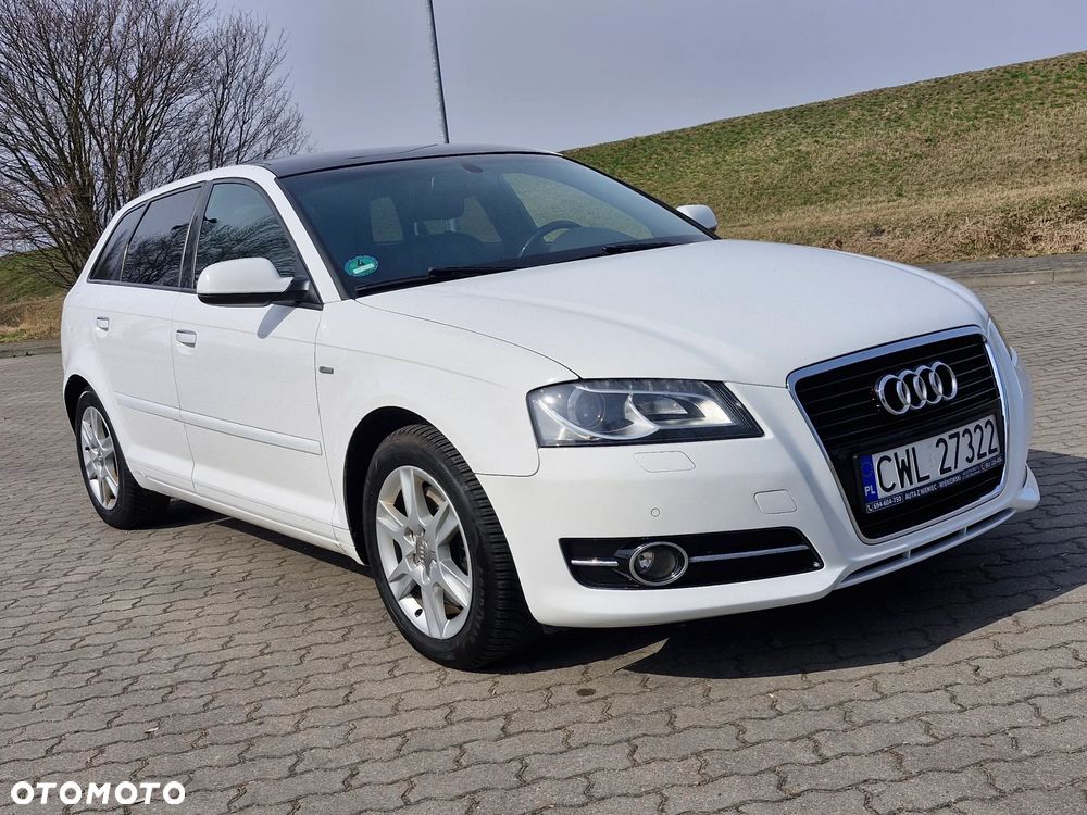 Audi A3 Sportback 2.0 TDI DPF S line Sportpaket (plus) - 9