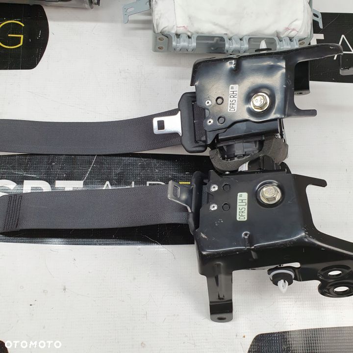 MAZDA CX30 DESKA ROZDZIELCZA KONSOLA KOKPIT PULPIT PODUSZKI AIRBAG AIR BAG PASY KIT SET - 9