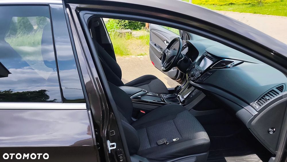 Hyundai i40 Kombi 1.7 CRDi DCT Premium - 35