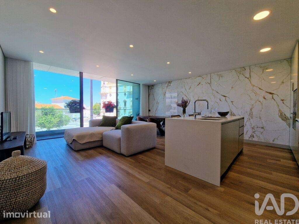 Apartamento T2 em Faro (Sé e São Pedro) de 123,00 m2 - Grande imagem: 5/27