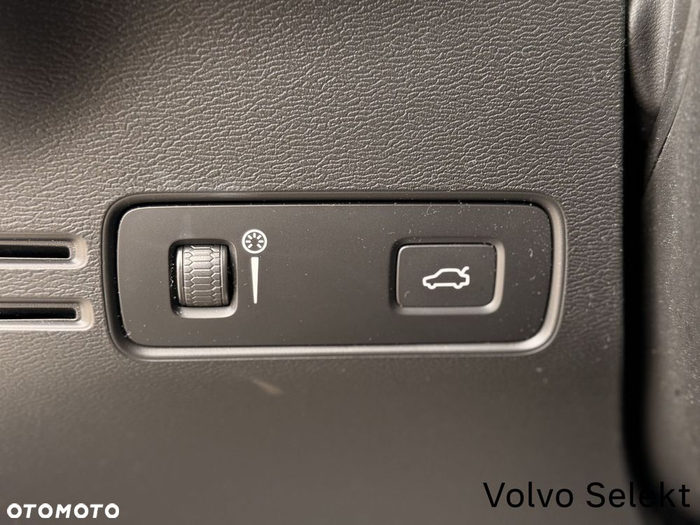 Volvo XC 40 - 29