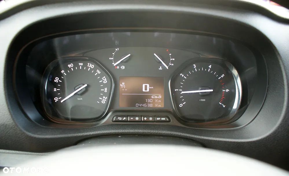 Citroën JUMPY - 16
