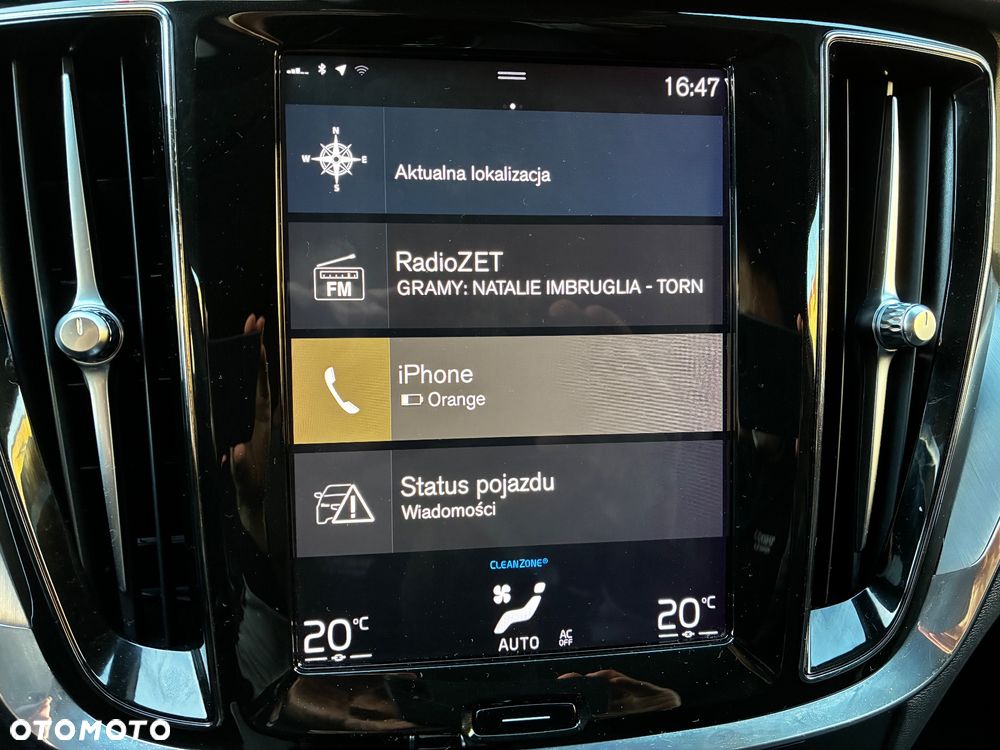 Volvo V60 T4 Momentum Pro - 13