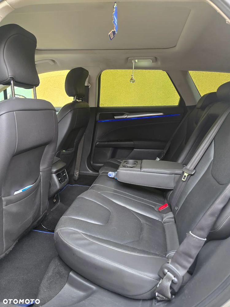 Ford Mondeo 2.0 TDCi Titanium - 2