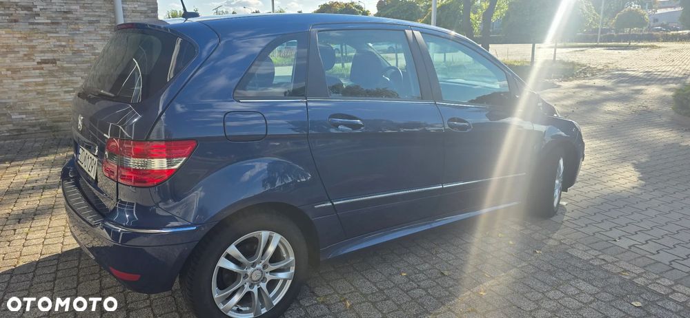 Mercedes-Benz Klasa B 200 Special Edition - 8