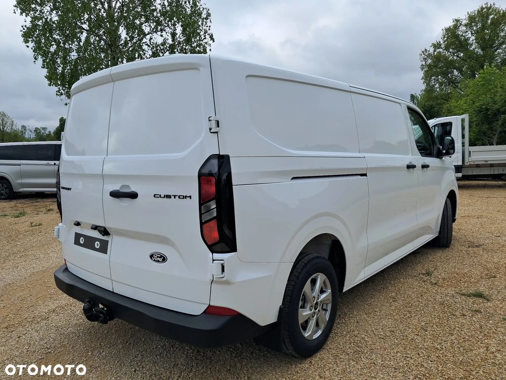 Ford Custom VAN - 3