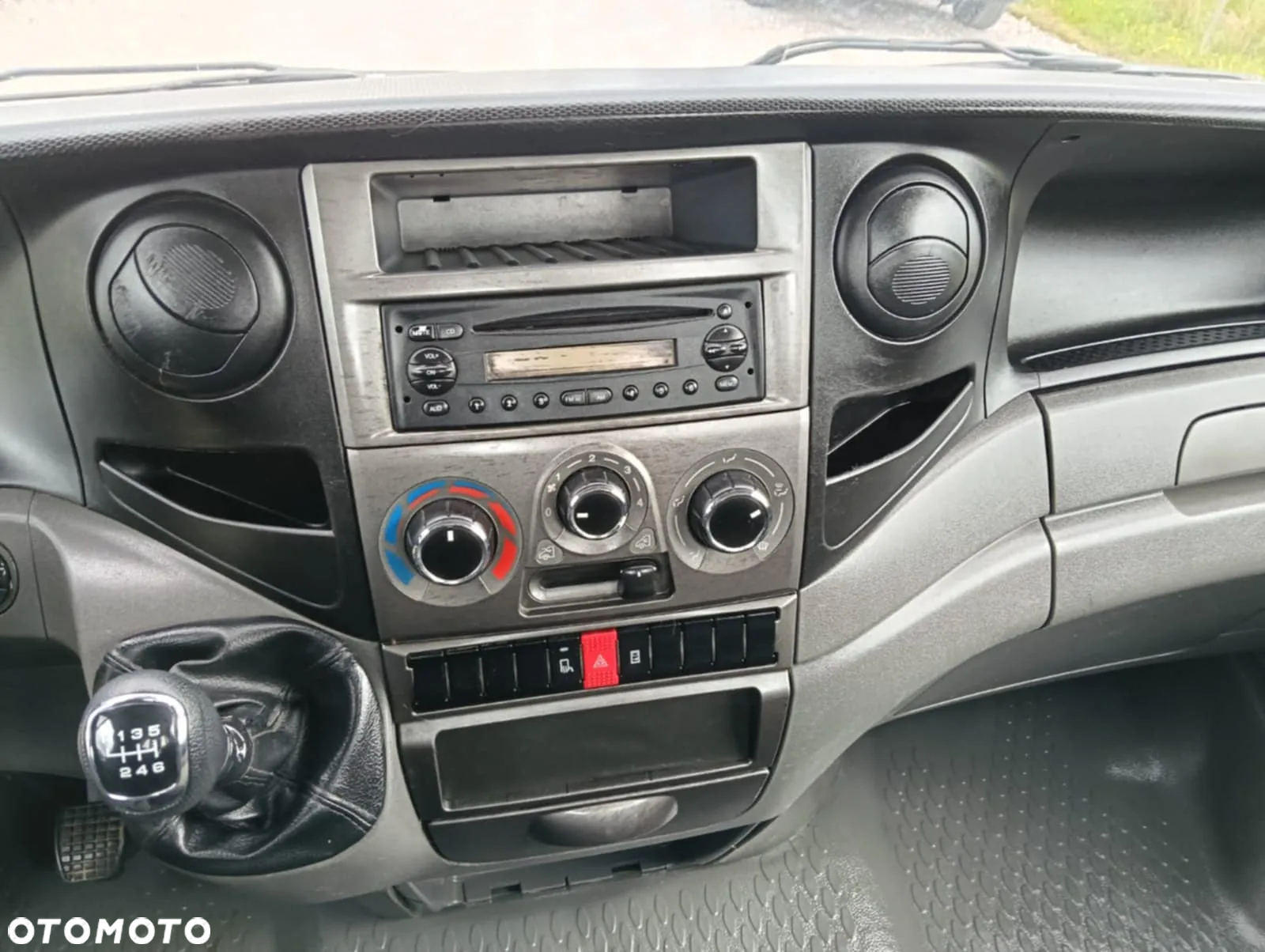 Iveco 35C13, 35C12, 35C15 - 10