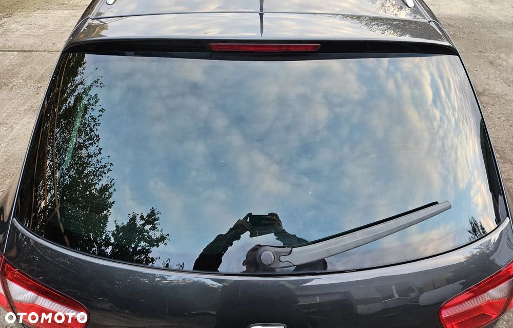 Seat Ibiza IV 4 6J kombi Klapa tył tylna szyba  LW7Z - 2