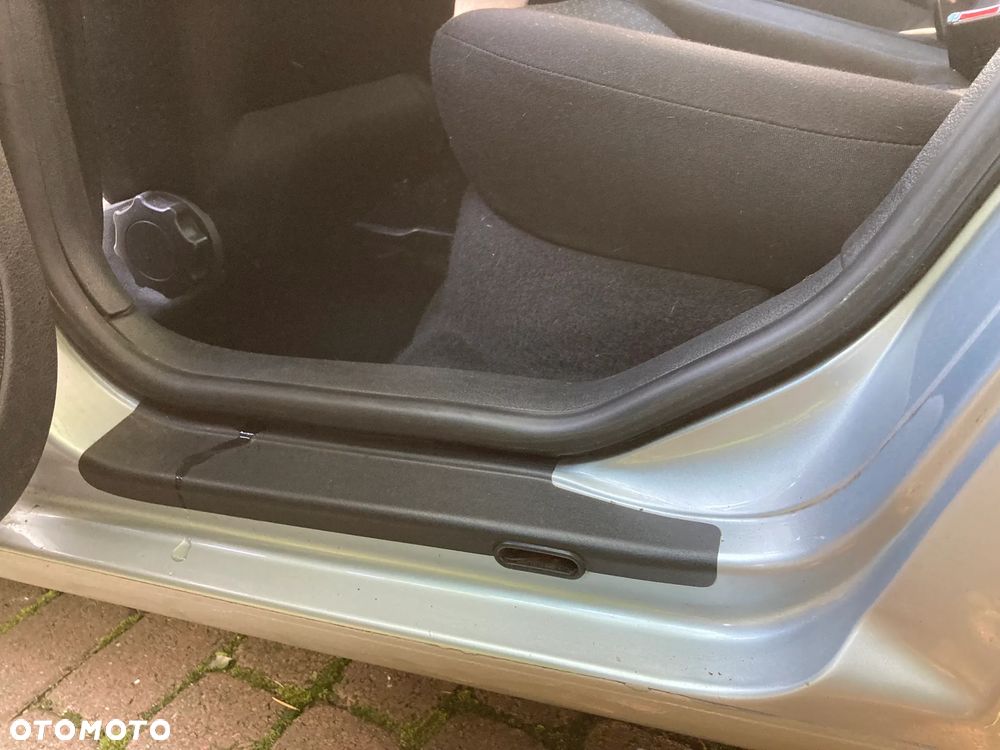 Volkswagen Golf 1.6 Basis - 9