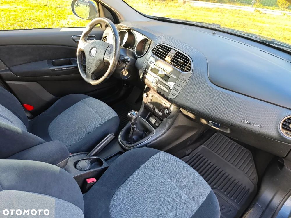 Fiat Bravo 1.9 Multijet 8V DPF Emotion - 12