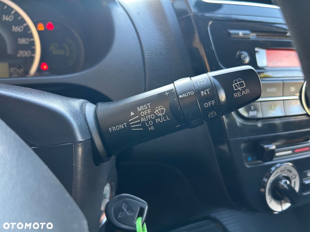 Mitsubishi Space Star 1.2 Clear Tec Shine+ - 19