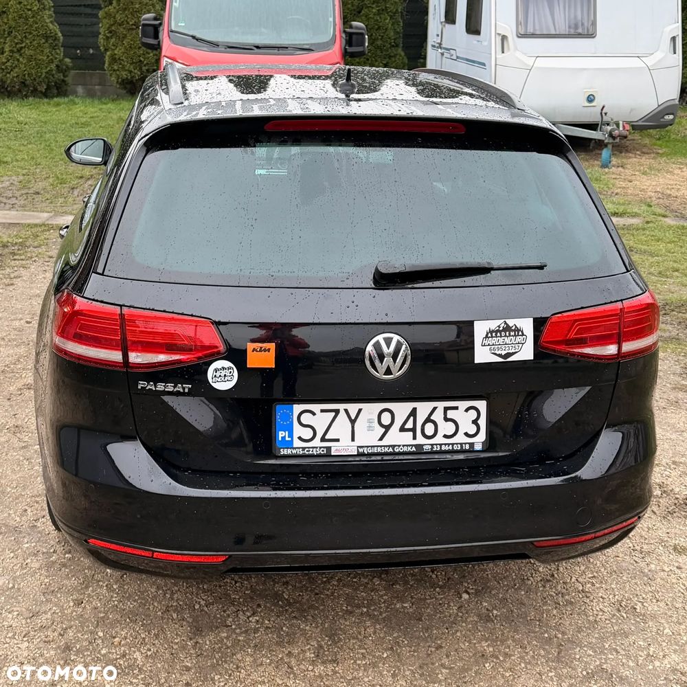 Volkswagen Passat - 3
