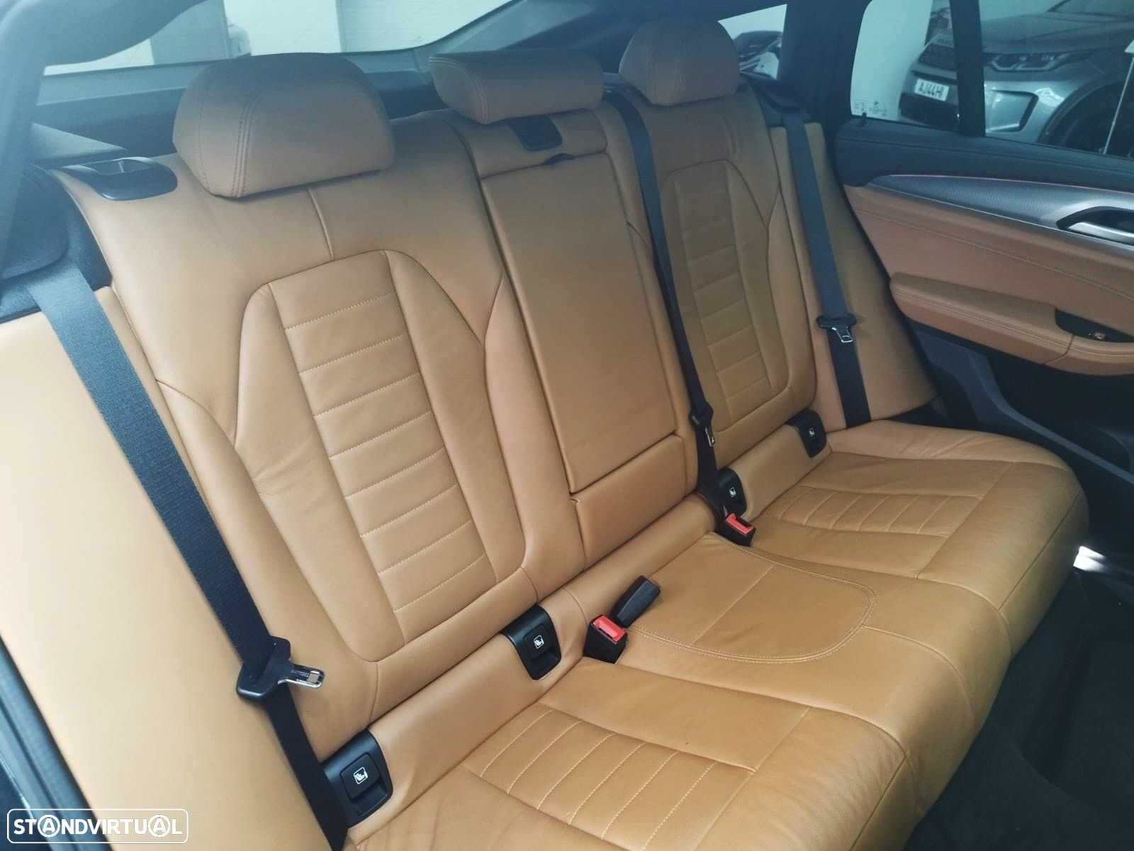 BMW X4 20 d xDrive xLine Pack M Auto - 52