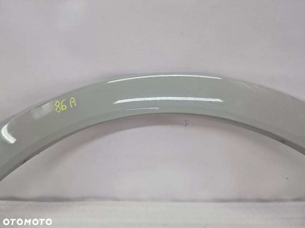 PORSCHE CAYENNE 9Y0 18- LEWA / PRAWA PRZEDNIA PRZÓD LISTWA NA BŁOTNIK , NR 9Y0853817 / 9Y0853818 , NR AUKCJI NLB86 - 5