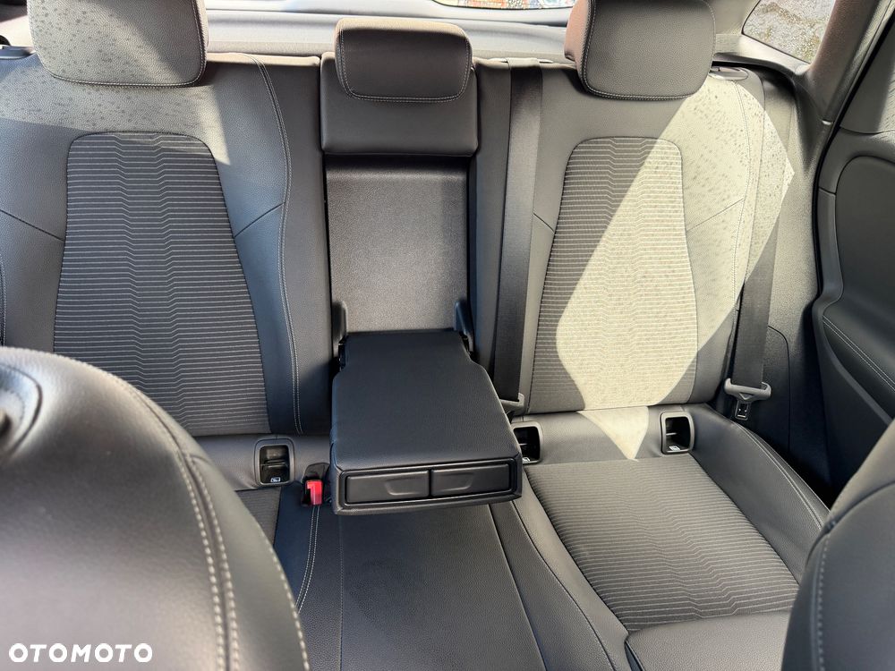 Mercedes-Benz Klasa B 200 d Style 8G-DCT - 22