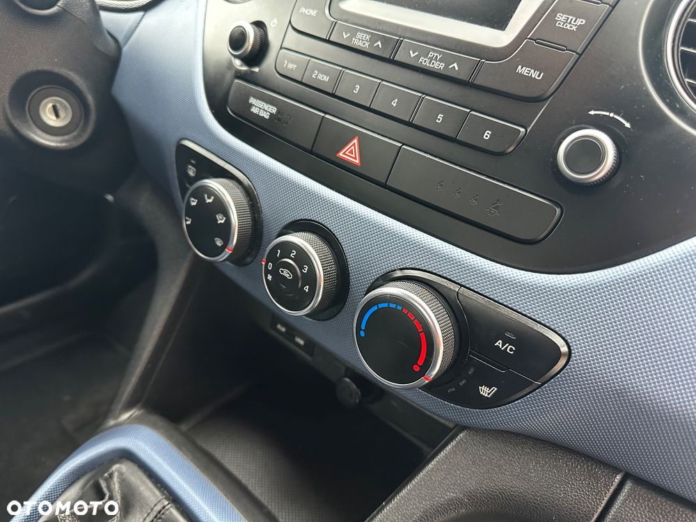 Hyundai i10 1.0 Premium - 22