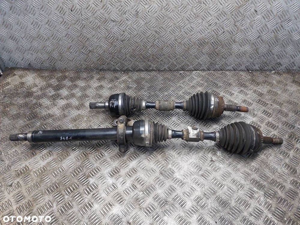 PÓŁOŚ LEWY PRZÓD + PRAWY PRZÓD 5B VOLVO S40 I V40 I 1.9 DI P614084 - 1