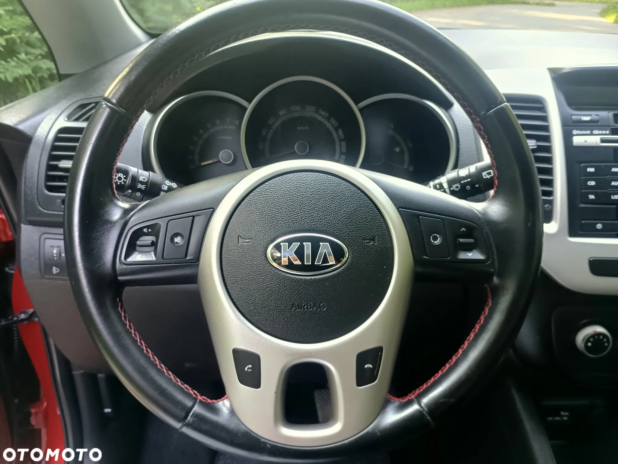 Kia Venga - 18