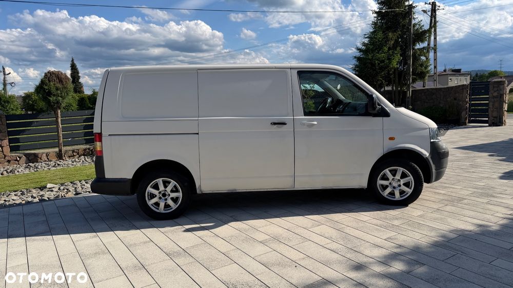 Volkswagen Transporter - 3