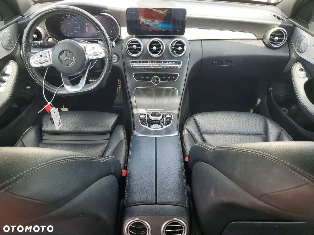 Mercedes-Benz Klasa C 300 9G-TRONIC AMG Line - 8