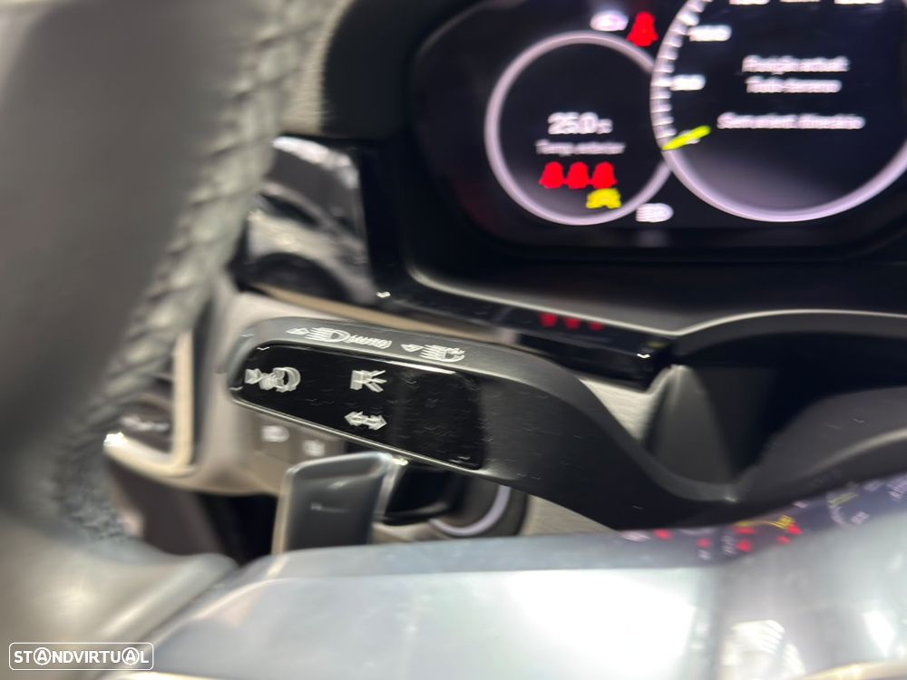 Porsche Cayenne E-Hybrid Platinum Edition - 26