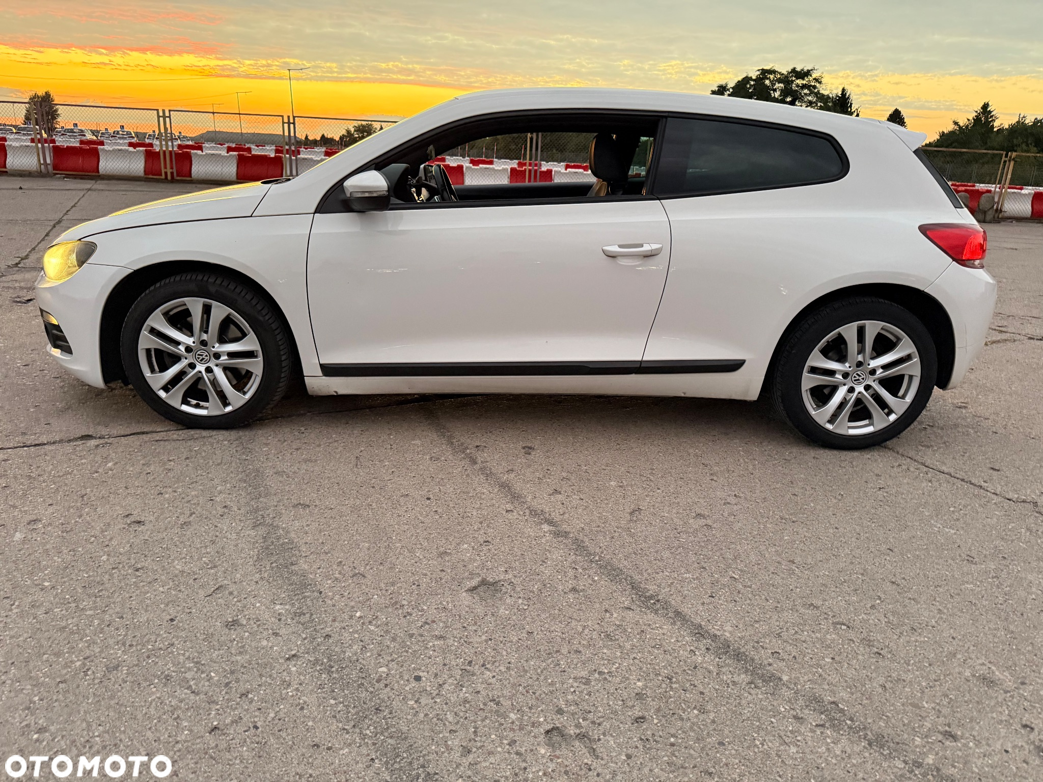 Volkswagen Scirocco 1.4 TSI - 2