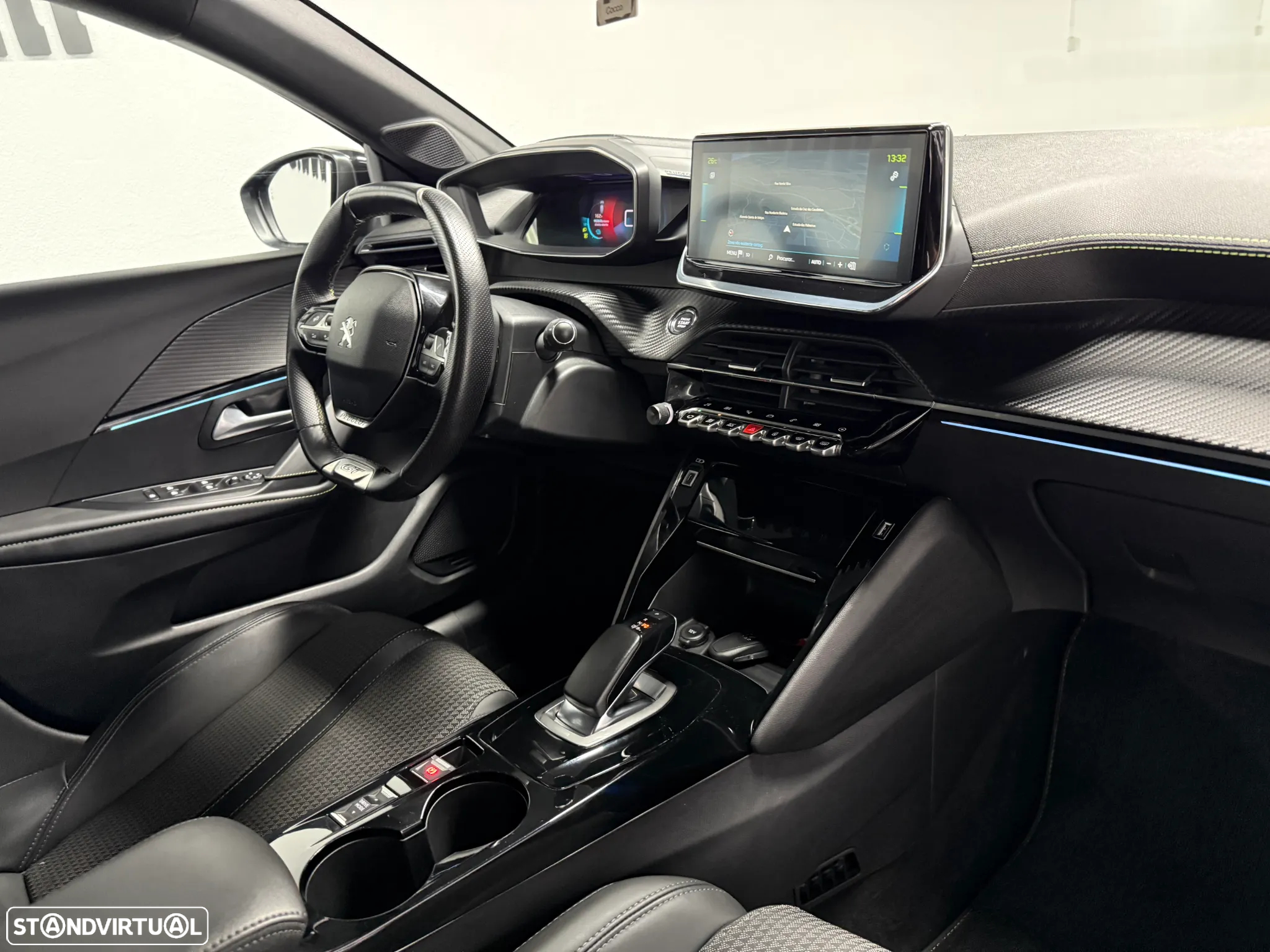 Peugeot e-208 50 kWh GT - 12