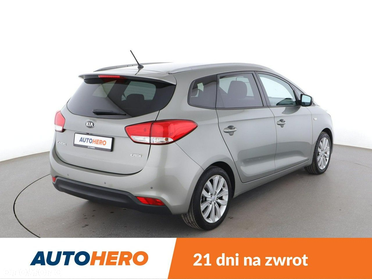 Kia Carens 1.7 CRDi L - 7