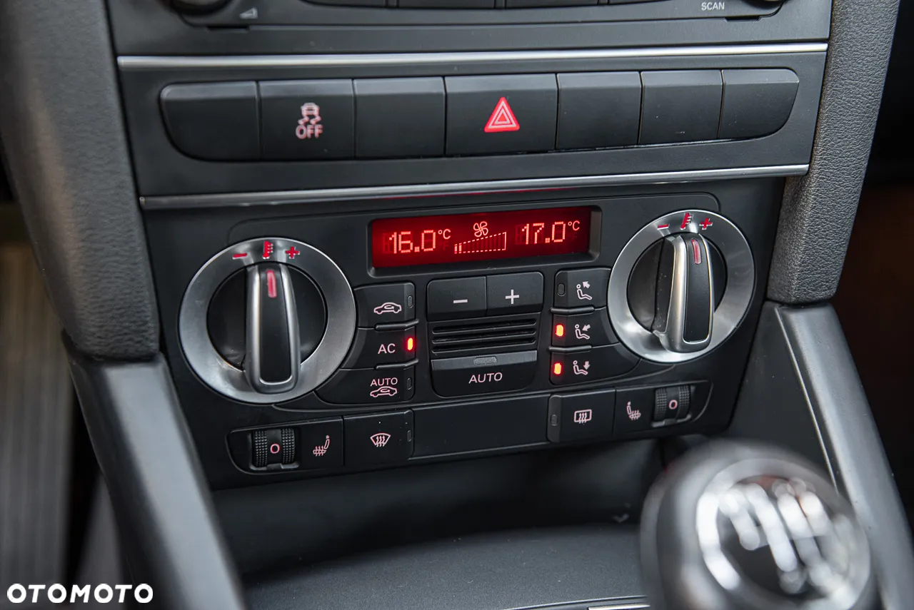 Audi A3 1.8 TFSI Ambiente - 21