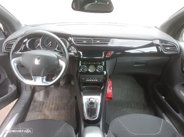 Para Peças Citroën Ds3 - 7