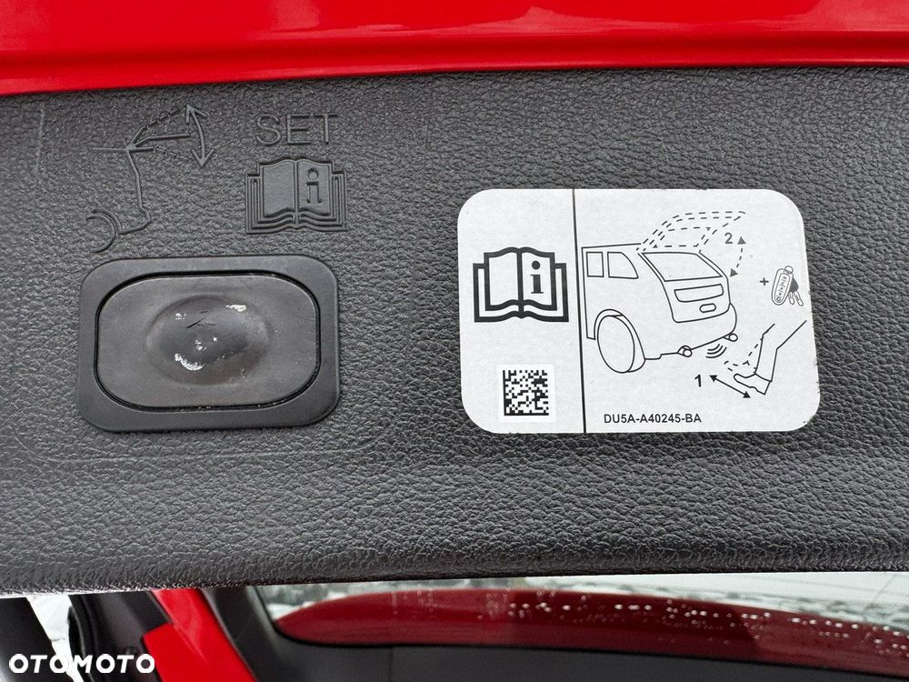 Ford Kuga 2.0 TDCi 4x2 ST-Line - 14