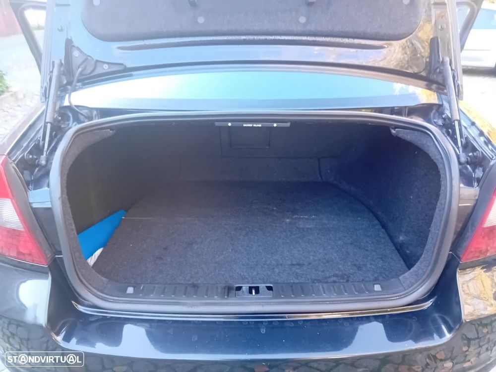 Volvo S80 2.0 D Nivel 2 - 9