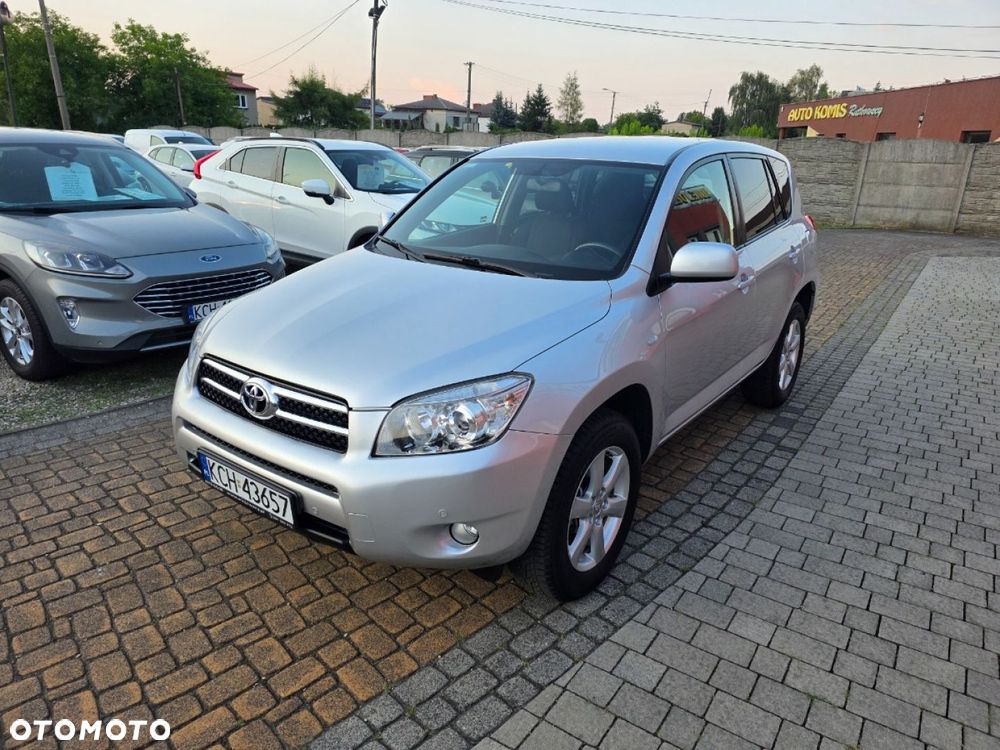 Toyota RAV4 2.0 4x4 Automatik - 1