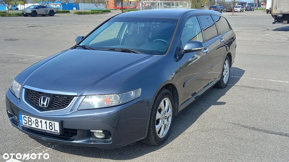 Honda Accord 2.0 i Comfort - 1