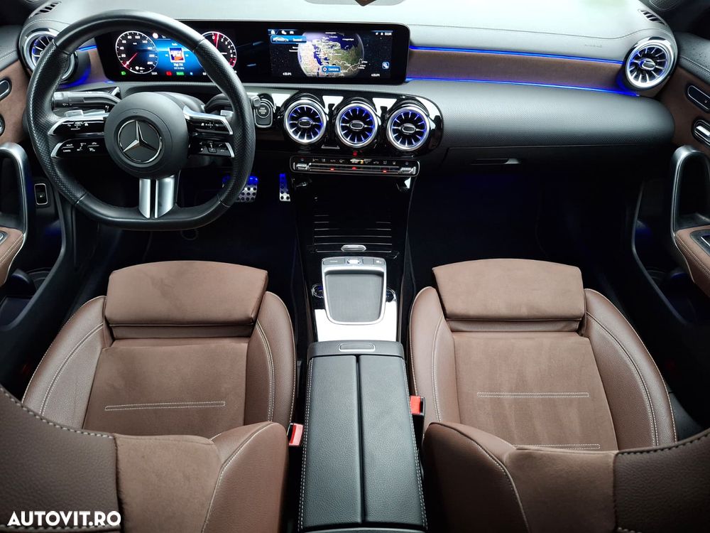 Mercedes-Benz CLA - 16