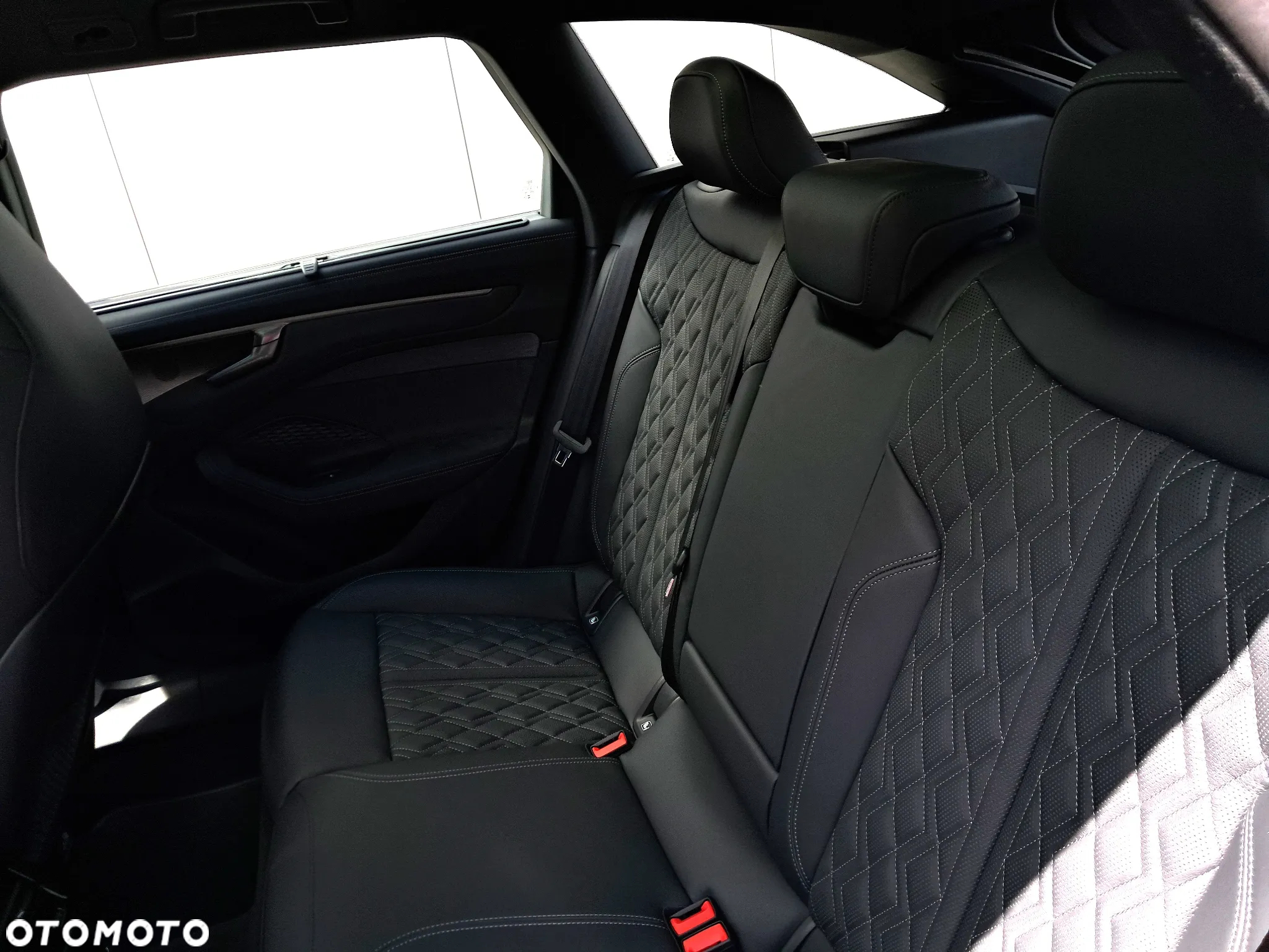 Audi A6 - 8