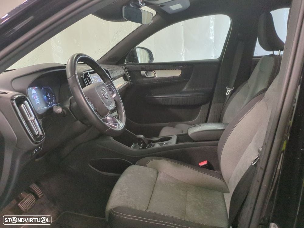 Volvo Xc 40 2023 photo 5