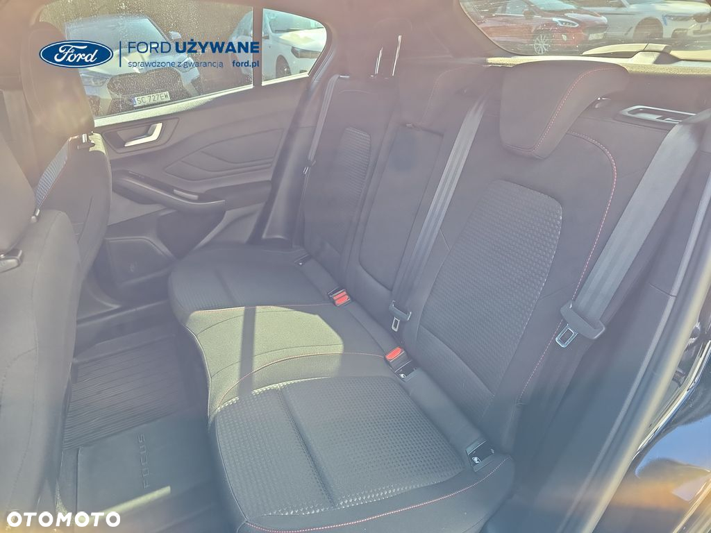 Ford Focus - 16