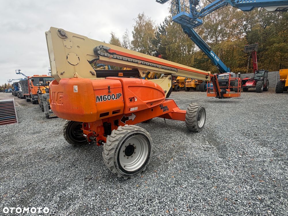 JLG M600jp - 3