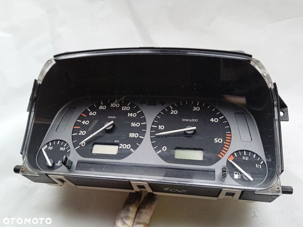 LICZNIK ZEGARY VW GOLF III 1.9D 1H0919860E