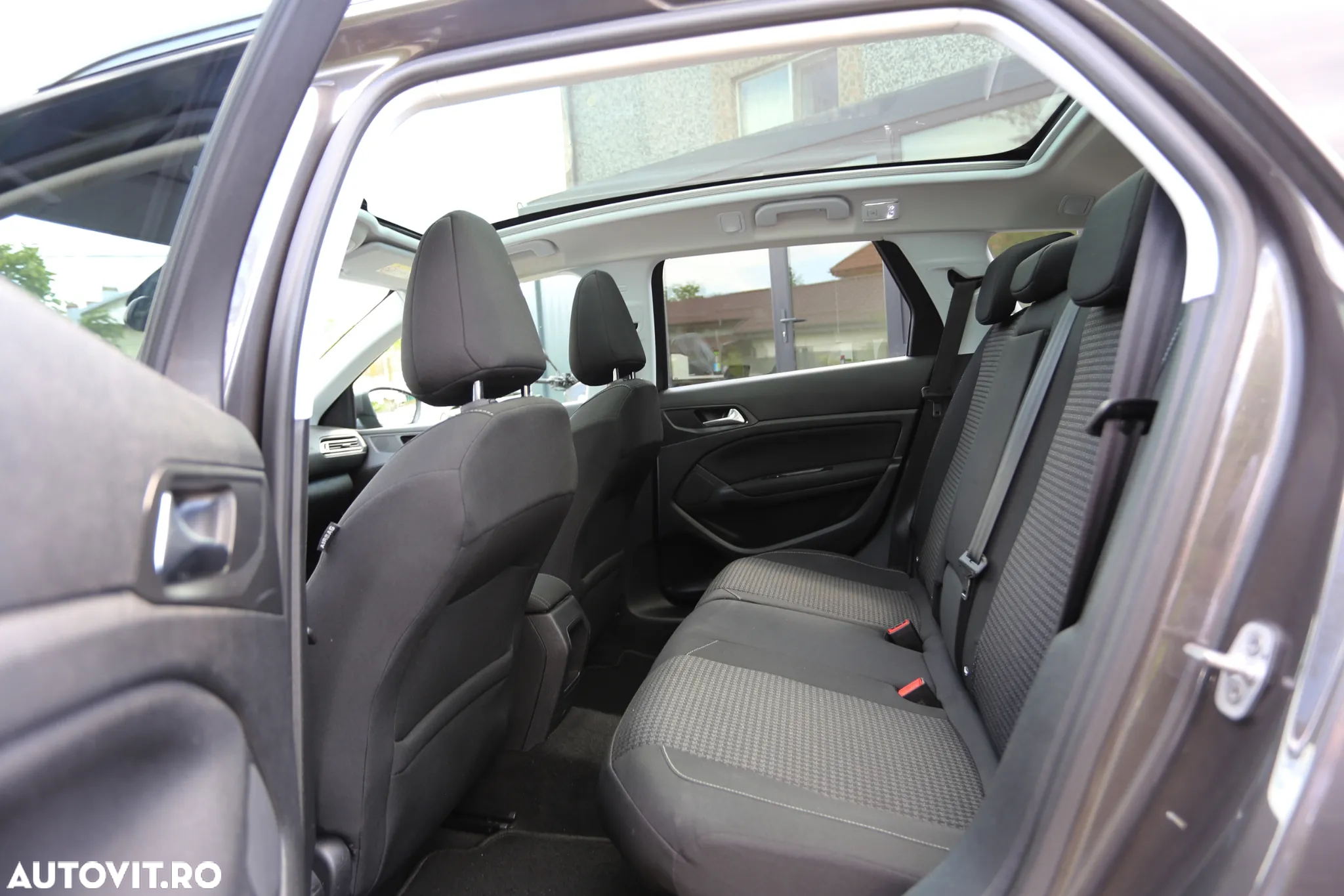 Peugeot 308 1.2 e-THP STT Allure - 9