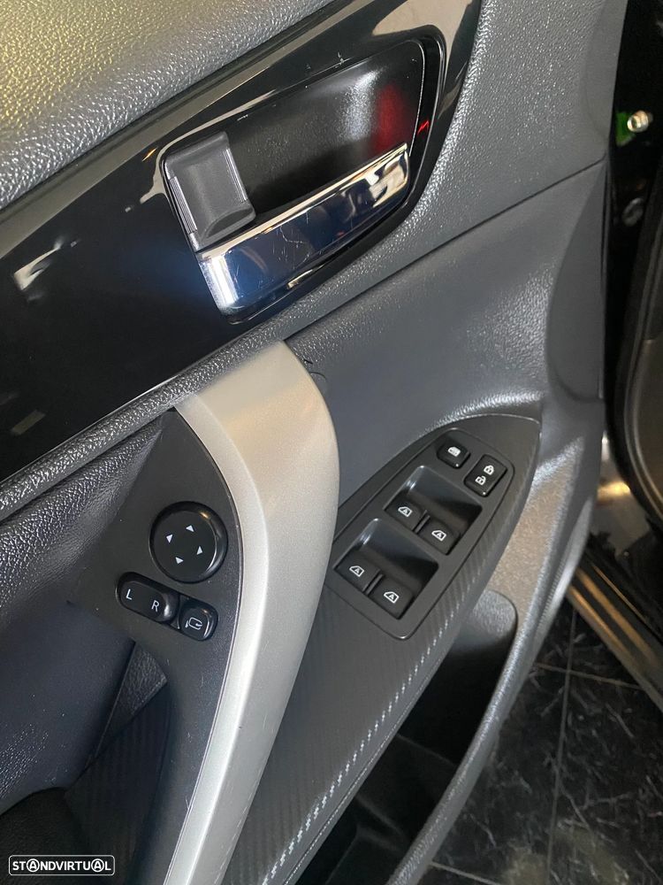 Mitsubishi Eclipse Cross 2.4 PHEV eMotion - 32