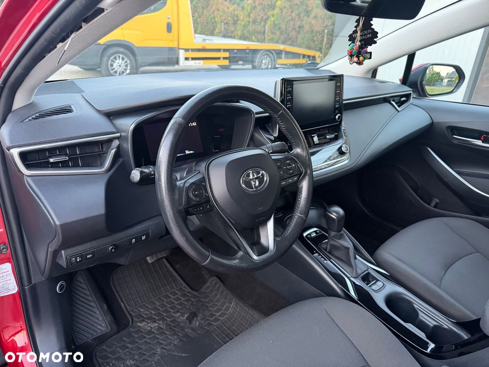 Toyota Corolla 1.8 Hybrid Comfort - 18