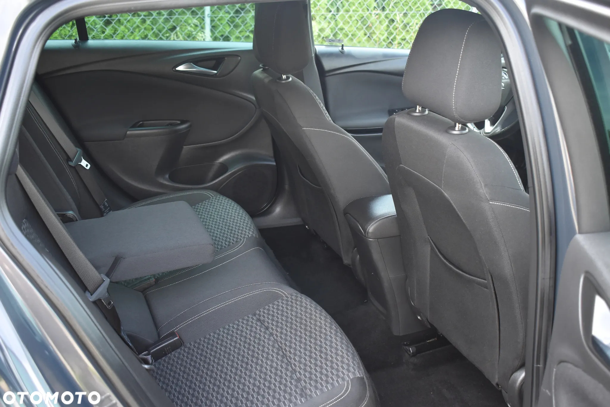 Opel Astra - 38