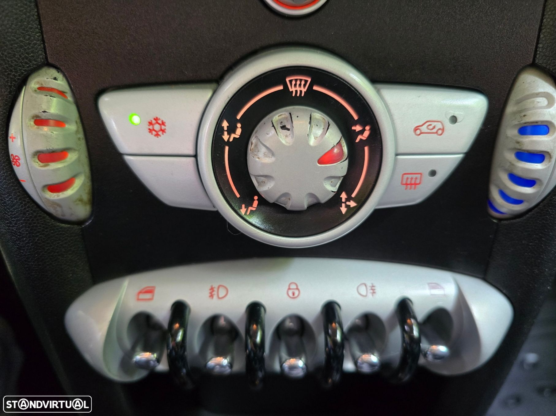 MINI 3 Portas - 14